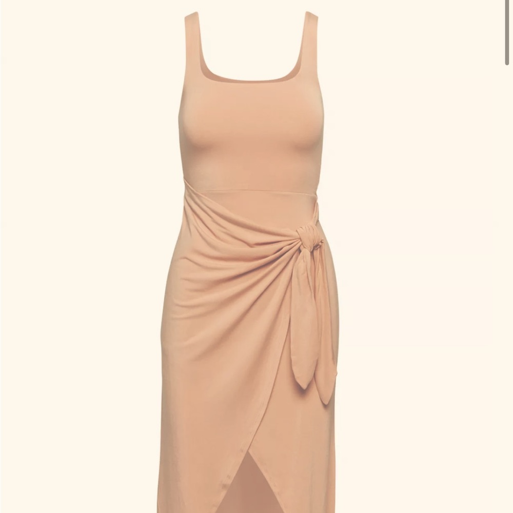 Aritzia Wilfred Saturn Dress- Maxi, Gold Camel